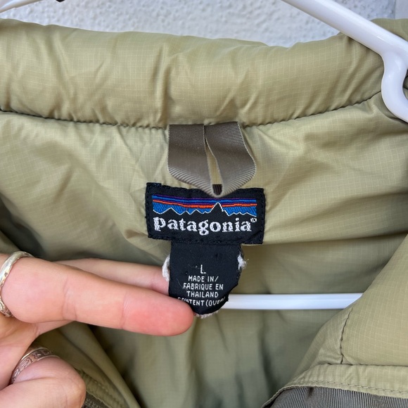 Khaki Sage 2001 Men's Patagonia Down Puffer Jacket (Large) - Picture 2 of 9